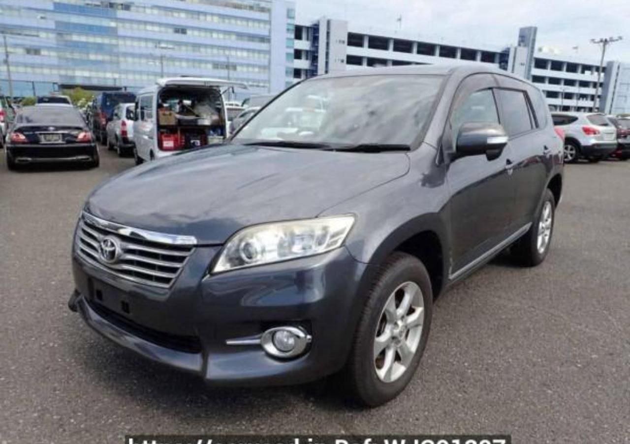 Toyota Vanguard 1